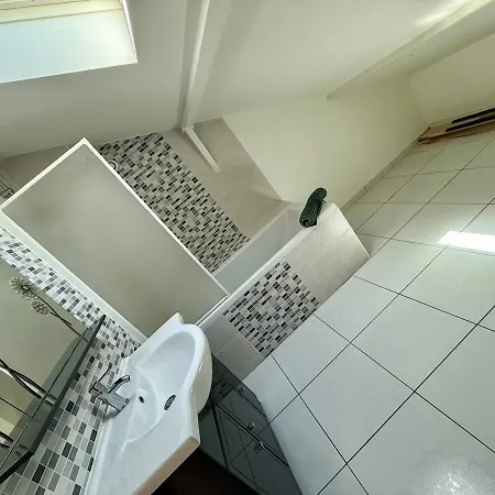 Semesterbostad Maison De Proche Nantes, 2 *